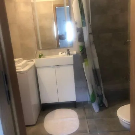 Aranykez Apartman Belvaros Apartment *