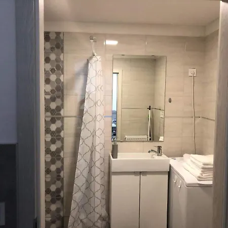 Aranykez Apartman Belvaros Apartment *